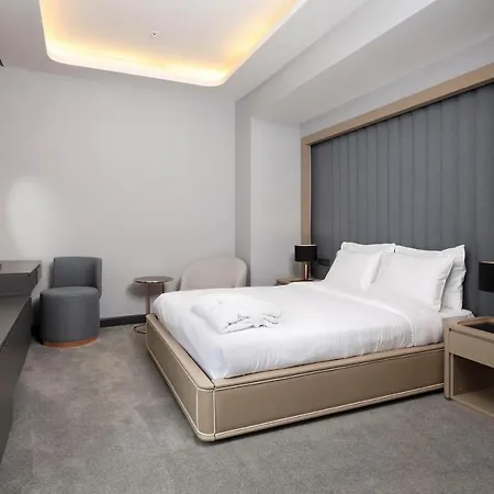 Aileena & Hotel Kartepe