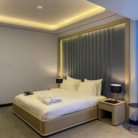 Aileena & Hotel Kartepe