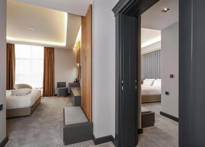 Aileena & Hotell Kartepe